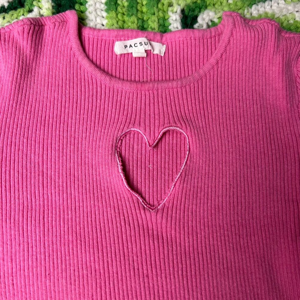 Pac Sun heart cutout S